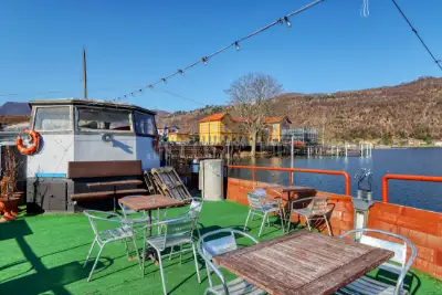 Attività Commerciale in vendita, Via Mazzini, Porto Ceresio