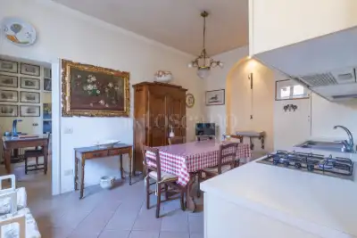 Casa in vendita, Via Correggio, Milano