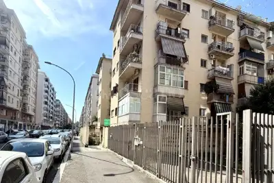 Casa in vendita, Via Tuscolana, Roma