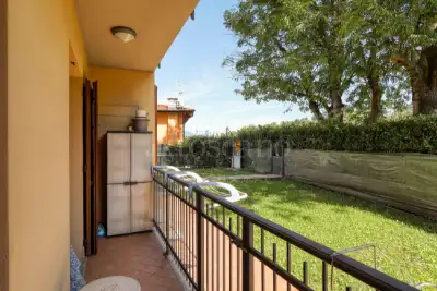 Casa in vendita, Via P. Bozzolo, Marchirolo
