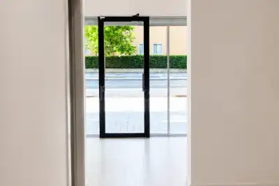 Negozio in vendita, Via Vincenzo Foppa, Milano