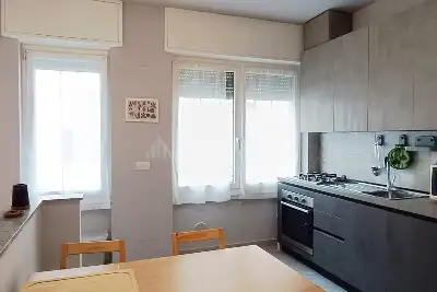 Casa in vendita, via priv. Pantelleria, Milano