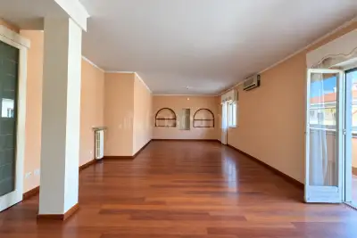 Casa in vendita, Via Luigia Poloni, Verona