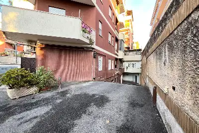 Casa in vendita, Via Gradoli, Roma