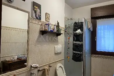 Casa in vendita, Via di Ponte Ladrone, Roma