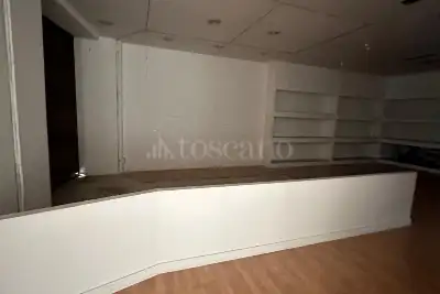 Negozio in affitto, Via Veneto, Avezzano