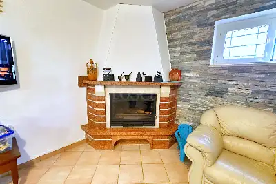 Villa in vendita, Via Armungia, Fiumicino