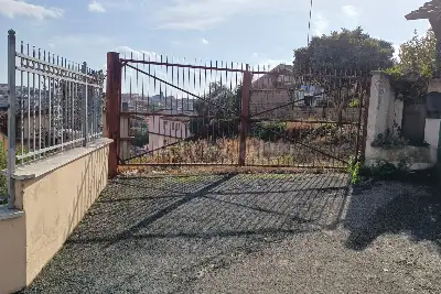 Edificabile Residenziali in vendita, via villafalletto, Roma