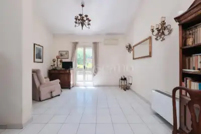 Villa Bifamiliare in vendita, Via Ippia di Elide, Roma