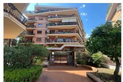 Casa in vendita, Via Nomentana, Roma