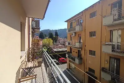 Casa in vendita, Via G. Garibaldi, Casalecchio di Reno