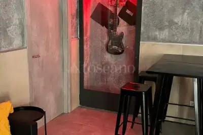Albergo in vendita, Via Carlo Cattaneo, Roma