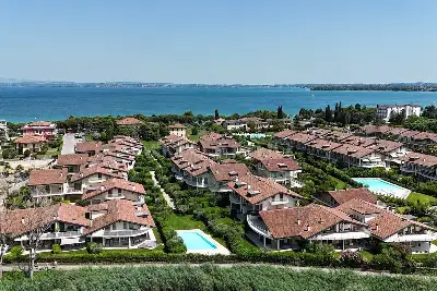 Attico in vendita, Via Benaco, Sirmione