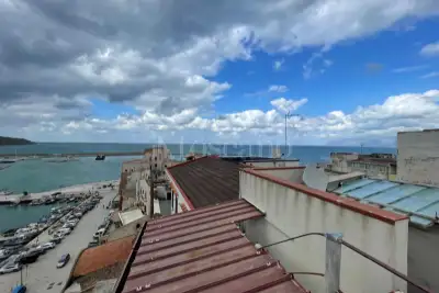 Casa in affitto, Via Giacomo Puccini, Castellammare del Golfo