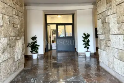 Casa in vendita, Viale dei Consoli, Roma