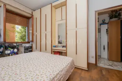 Casa in vendita, Via Francesco Arese 20, Milano