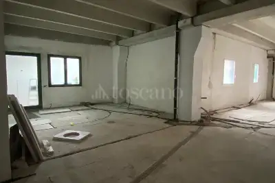 Magazzino in vendita, Via Pradaccio, Cadegliano-Viconago