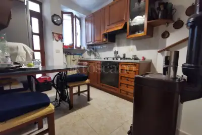 Villino a Schiera in vendita, Via Roma, Redavalle