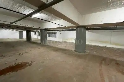 Garage in vendita, Viale Beata Vergine del Carmelo, Roma