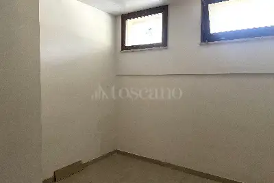 Casa in vendita, Via Pavullo Nel Frignano, Roma