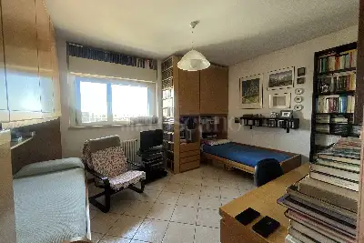 Casa in vendita, Piazza Tirana , Milano