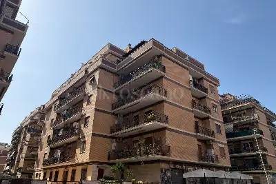 Casa in vendita, Via della Corazzata, Roma