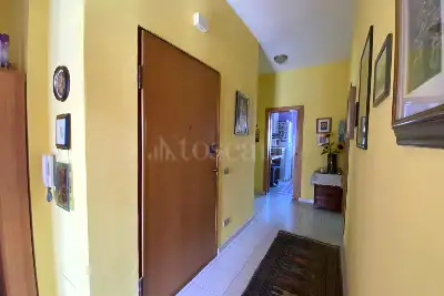 Casa in vendita, Via Mombaruzzo, Roma