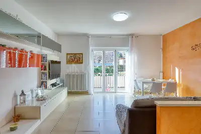 Casa in vendita, Via P. Bozzolo, Marchirolo