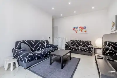 Casa in vendita, Via Rosa Govona, Roma