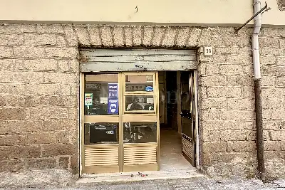 Negozio in vendita, Via Tempio 38, Sassari