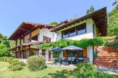 Villa in vendita, Piazza Pizzi, Dizzasco