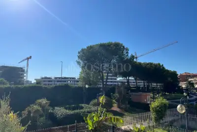 Casa in vendita, Via Giorgio Vigolo, Roma