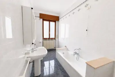 Casa in vendita, Via Fratta, Verona