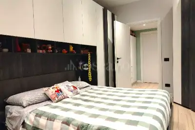 Casa in vendita, Via Carlo Sereni, Roma