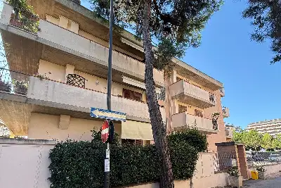 Casa in vendita, via Luigi Marchetti , Pescara
