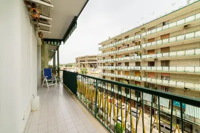 Casa in vendita, Via Francesco Morosini, Napoli