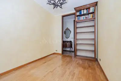 Casa in vendita, Via Luigi Giuseppe Faravelli, Milano