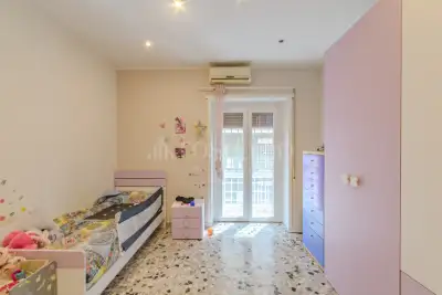 Casa in vendita, Via Raffaele Battistini, Roma