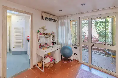 Villino a Schiera in vendita, Largo Olgiata, Roma