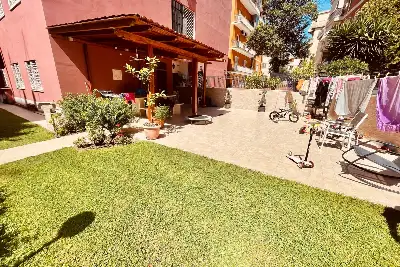 Casa in vendita, Via Mario Carrara, Roma