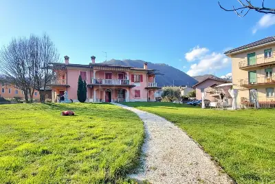 Villa in vendita, Via F. Petrarca, Sarezzo