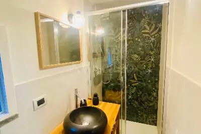 Casa in affitto, Via S.Carlo Alle Mortelle, Napoli