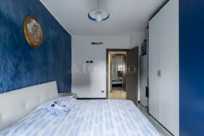 Casa in vendita, Via Camillo Giussani, Milano