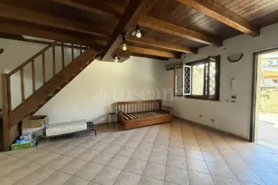 Villino a Schiera in vendita, Via Toce, Ardea