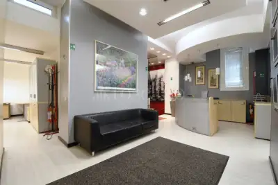 Ufficio in vendita, Via Simone D'Orsenigo 5, Milano