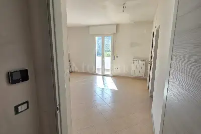 Villa in vendita, Via Fiume Tavo 27, Cappelle sul Tavo