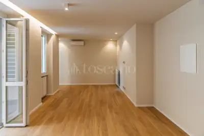 Casa in vendita, Via Lucilio, Roma