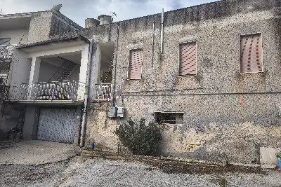 Casa Indipendente in vendita, Via Sicilia, Valderice