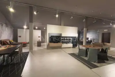 Negozio in vendita, Via Ginetta Caccianotti, Biandrate