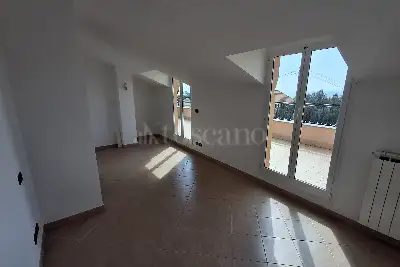 Casa in vendita, Via Firenze, Celle Ligure